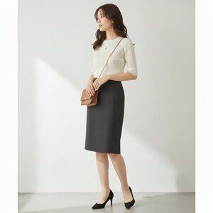 🔥 Closet Sale! Sexy Grey Pencil Skirt - Size L - Zipper Closure